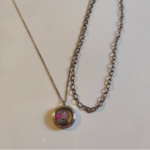 Origami Owl Locket‎ Necklace w/ Charms + Extra Origami Owl Chain